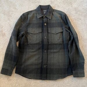 Express Men's Black and Green Plaid Shirt Jacket